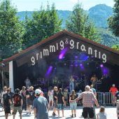 Bergen feiert zehn Jahre „Grimmig und Grantig“