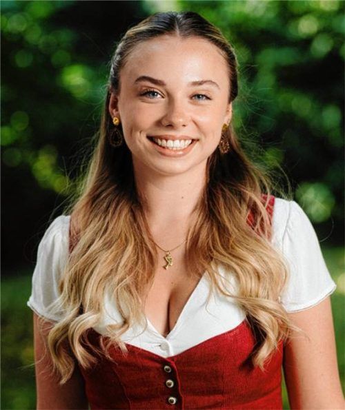 Cathy Schillinger (19, aus Kolbermoor) tritt an mit der Startnummer 1. Fotos Simon Hölzl