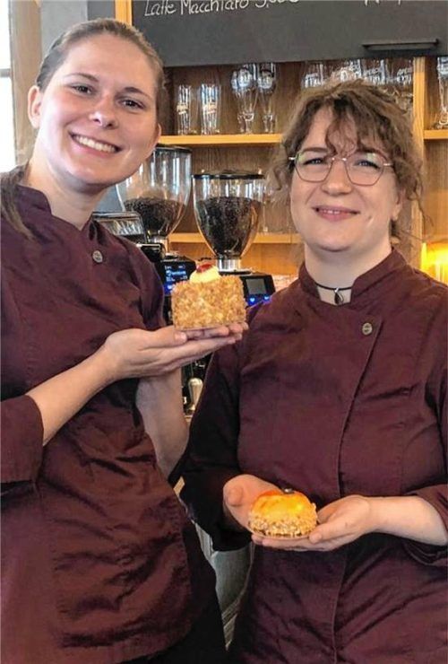 Die Konditormeisterinnen Dorothee Remmerbach (links) und Franziska Rothmayer schließen den Betrieb. Foto Bettinger