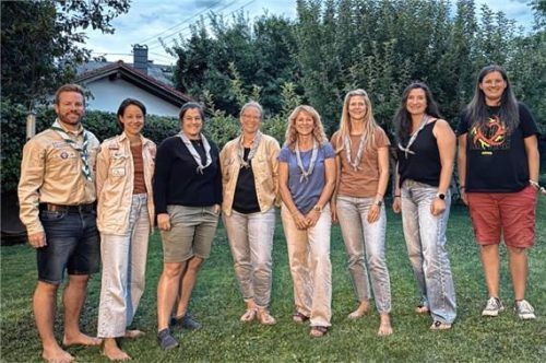 Die neue Leiterrunde der DPSG Übersee mit (von links) Dominik Dumler, Julia Nüsseler, Barbara Mohr, Katharina Sandmeyer, Carola Schaffer, Katharina Kühnhauser, Corinna Saffert und Ricarda Elsholz. Foto Privat