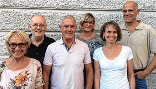 Die „Rosenheimer Dienstagsmaler“ stellen aus. Foto RE