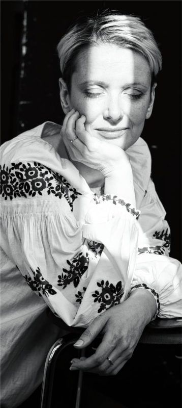 Dr. Olena Balun erhält die Borys-Wosnytskyi-Medaille. Foto Wojhan