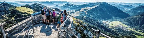Ein Bergpanorama aus dem Bilderbuch: Den Ausblick vom Wendelstein vergisst man nicht so schnell. Foto Kujat