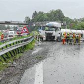 Spektakuläres Wendemanöver auf A8