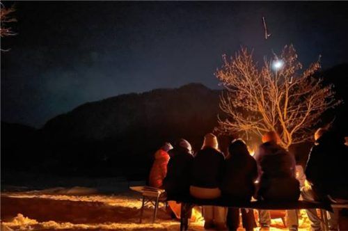 Intensive Gespräche am Lagerfeuer gehörten ebenfalls zum Programm. Foto Kat. Jugendstelle Rosenheim, Ramona Glasl
