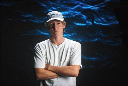 Marinus Obermair aus Flintsbach will durch ganz Österreich schwimmen. Citybeam Communications/yfood Labs GmbH