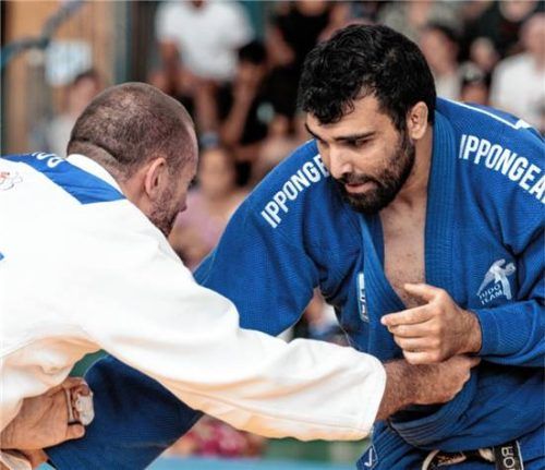 Mohamed Rouahi (rechts) besorgte im Schwergewicht den Endstand.Foto Blende 85567