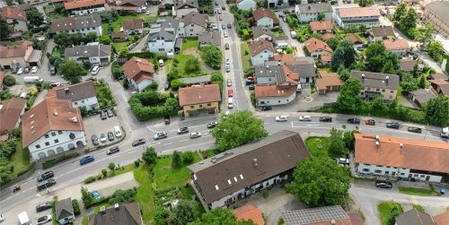 Nach einem längeren Stau auf der A8 suchten sich viele Autofahrer eine Umfahrung und landeten in Pang. Dort waren zwischenzeitlich die Straßen verstopft. Fotos  Privat/Dahnk