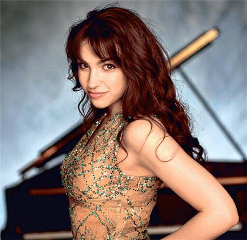 Olga Scheps kommt am 14. November mit der Philharmonie Baden-Baden nach Rosenheim. Foto arens