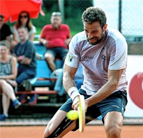 Rückhand auf Sand: Stefano Napolitano.Foto Hans-Jürgen Ziegler