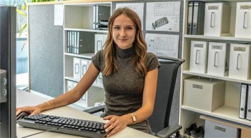 Starte deine Zukunft bei Baierl Demmelhuber, so wie Lilly Berndl.