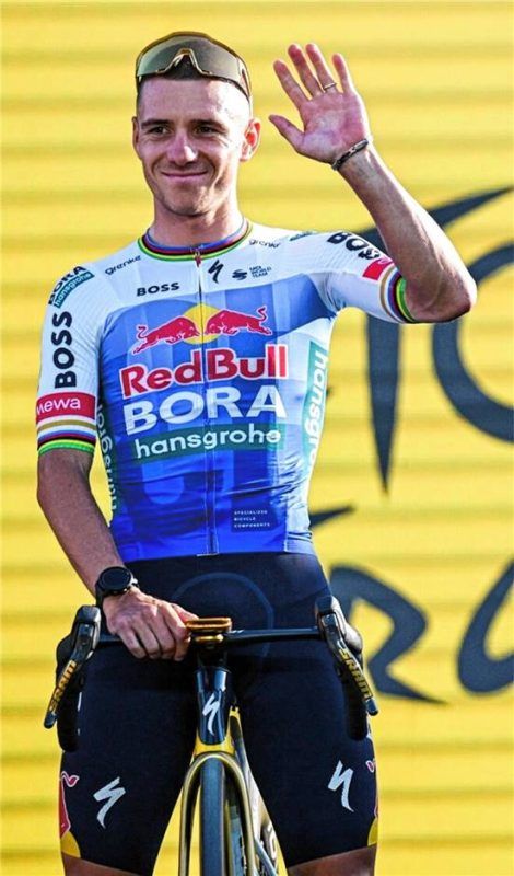 Um Remco Evenepoel und Florian Lipowitz ist wieder Ruhe eingekehrt, wie Teammanager Ralph Denk im Podcast berichtet.Foto IMAGO