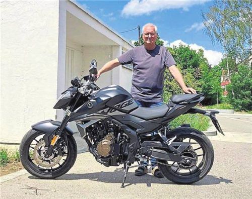 Viel Motorrad für wenig Geld: Die Voge 625R kostet 5.999 Euro, spart aber nicht am Fahrvergnügen. Foto MAX PFAU