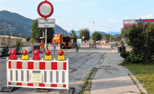 Ab Ende dieser Woche wird auch die Zufahrt zu den Dienstleistern im Gewerbegebiet nicht mehr möglich sein.
