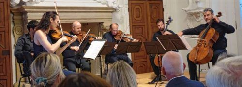 Begeisterten das Publikum: Irene Abrigo und Francesco Sica (Violine), Jürg Dähler undJohannes Erkes (Viola) sowie Sebastian Braun und Patrick Demenga (Violoncello). Foto füchtner