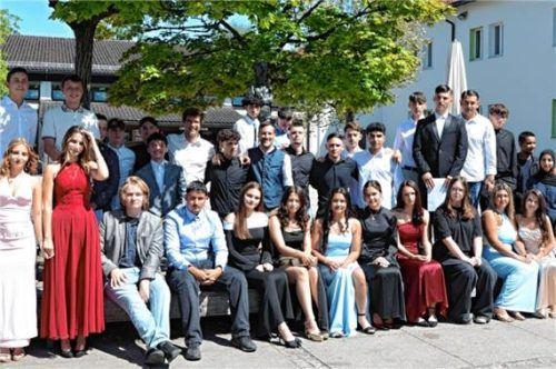 Der Abschlussjahrgang 2026 wird in Fürstätt in guter Erinnerung bleiben. Foto Grund- und Mittelschule Rosenheim-Fürstätt