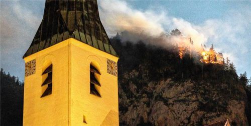 Der Brand war am 29. Juli, gegen 18 Uhr, im Bereich der Lackenbergwand gemeldet worden. Foto Kreisfeuerwehrverband Landkreis Traunstein