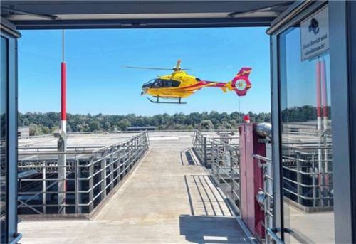 Der Rettungsdienst bringt Schwerstverletzte nach einem Arbeits- oder Wegeunfall auf schnellstem Weg ins Romed-Klinikum.