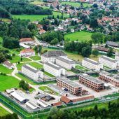 Häftling greift JVA-Beamtin an