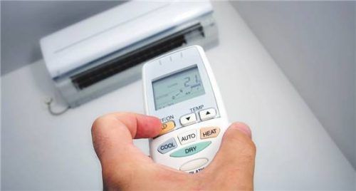 Die Kosten für eine Klimaanlage können unter Umständen von der Steuer abgesetzt werden. Foto Smarterpix/sbotas