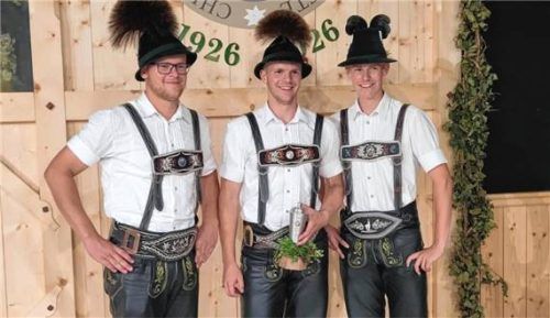 Die Sieger der Aktiven Buam I sind (von links) Korbinian Hiendl, Lukas Hiendl und Xaver Eder.