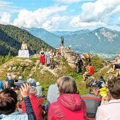 Glaubensbotschaft auf 1.300 Metern