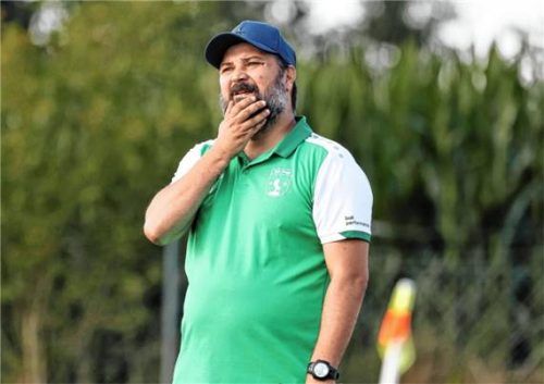Für Antonio Danese und den TuS Prien steht das erste Heimspiel in der Bezirksliga an.Foto Mühlhofer