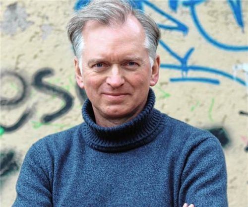 Heuer mit dabei: Kabarettist Christian Springer. Foto Schweikle