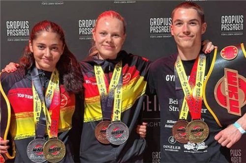 Reichlich Edelmetall haben die Athleten von Kampfsport Kornhass bei der Weltmeisterschaft erkämpft.Foto Kornhass