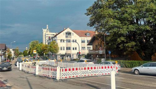 Wer derzeit über die Äußere Münchener Straße aus dem Aicherpark in Richtung Innenstadt will, muss teils Geduld mitbringen. Foto Heise