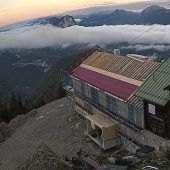 Vorderkaiserfelden- hütte öffnet wieder