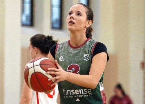 Allegra Weymar steuerte 18 Punkte zu Rosenheims Auswärtssieg in München bei.Fehrmann