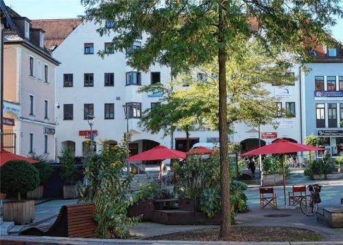 Am Rosenheimer Salzstadel gibt es in letzter Zeit immer wieder Beschwerden aufgrund von Pöbeleien, Ruhestörung oder betrunkenen Menschen.
