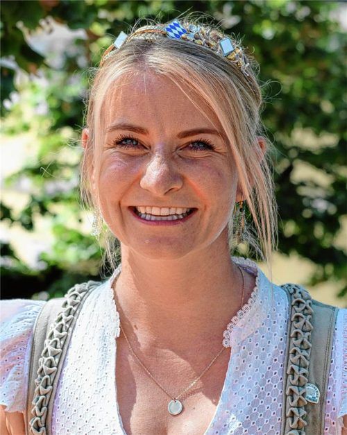 Bierkönigin Katharina Kastenmüller nahm sich bei der Eröffnung des Rosenheimer Herbstfestes Zeit für ein kleines Gespräch über ihr Amt und Bier. Baumeister