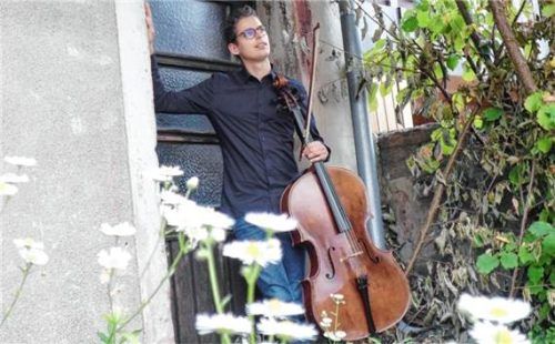 Christoph Steiner-Heinlein spielt in Brannenburg.

Sandra Steiner