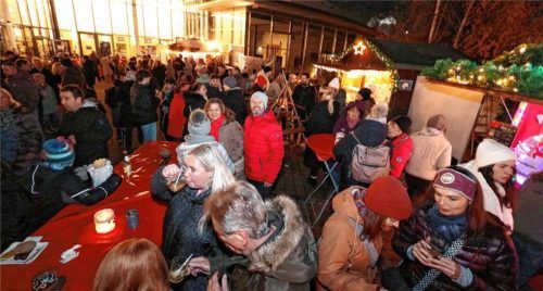 Der Waldkraiburger Christkindlmarkt sorgt auch dieses Jahr wieder für Stimmung.Stuffer