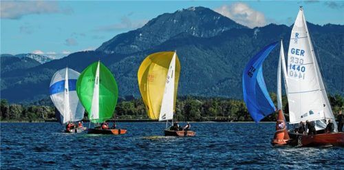 Die 20er Jollenkreuzer waren nach langer Zeit wieder auf dem Chiemsee zu Gast. Michael Hiltmann