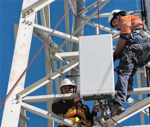 Die Firma Ericsson ist vor allem für die Installation von Mobilfunksystemen zuständig. Ericsson