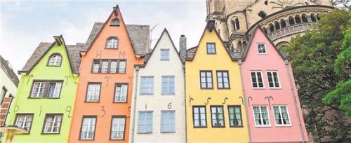 Die Mieten in Köln steigen. SMARTERPIX/SEREGALSV