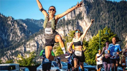 Gemeinsam laufen: Der Veranstalter inovent organisiert jedes Jahr den Traunsee-Halbmarathon. Jetzt kommt er auch nach Rosenheim. Philipp Freund