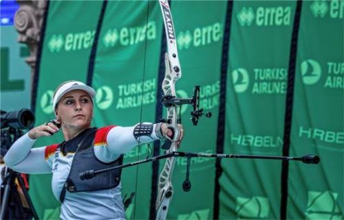 Katharina Bauer wurde beim Weltcupfinale mit Silber belohnt. World Archery