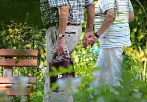 Möglichst lange vital und fit bleiben – das ist das Ziel vieler Menschen, wenn sie ans Alter denken. dpa