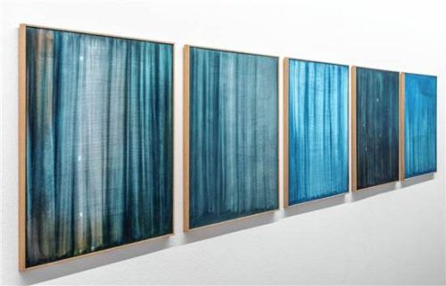 Mollu Heino: Aus der Serie „Blue I-V“, 2025, Öl auf Malplatte, 62 x 55 Zentimeter.