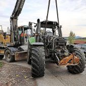 Traktor bei Teisendorf auf Autobahn gerollt