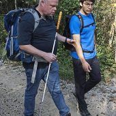 Blind in die Berge