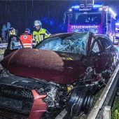 Sieben Verletzte nach Zusammenstoß auf B304