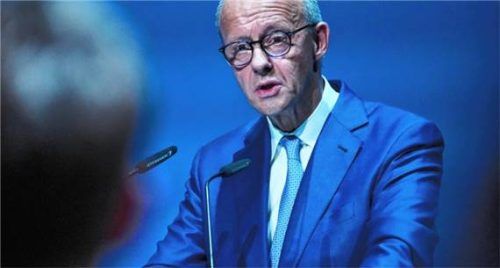 Bundeskanzler Friedrich Merz (CDU) spricht bei einer Diskussionsveranstaltung zum Reformpaket.DPA