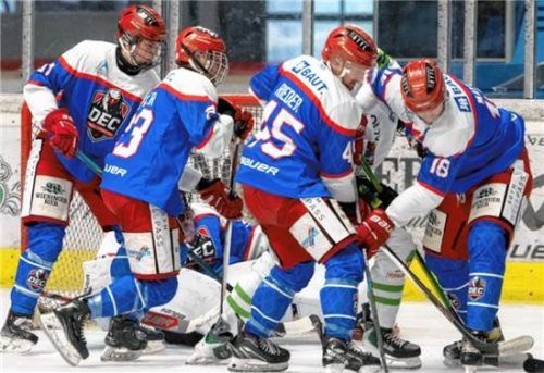 Der DEC Inzell startet auswärts in die neue Saison der Eishockey-Bezirksliga.Ernst Wukits