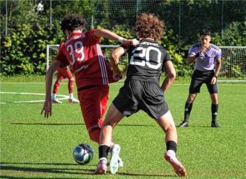 Der U17 des TSV 1860 Rosenheim gelang ein 3:1-Heimsieg gegen Schweinfurt.re