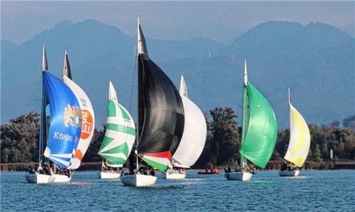 Die German Masters der ASSO-99-Klasse wurde auf dem Chiemsee ausgetragen.re